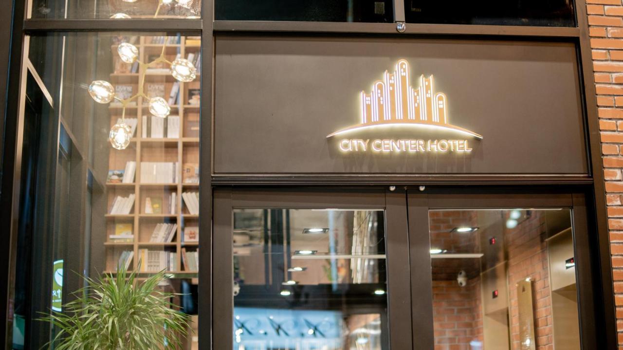 Hotel East Тайчжун Экстерьер фото