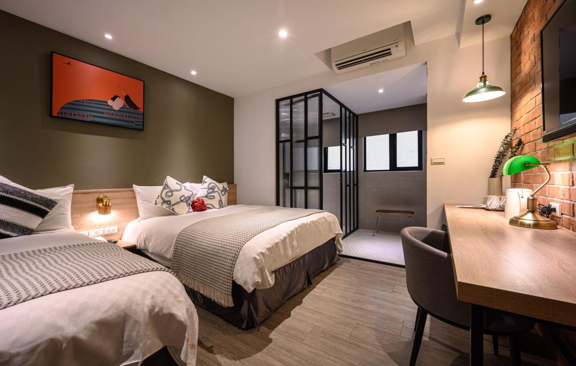 Hotel East Тайчжун Экстерьер фото