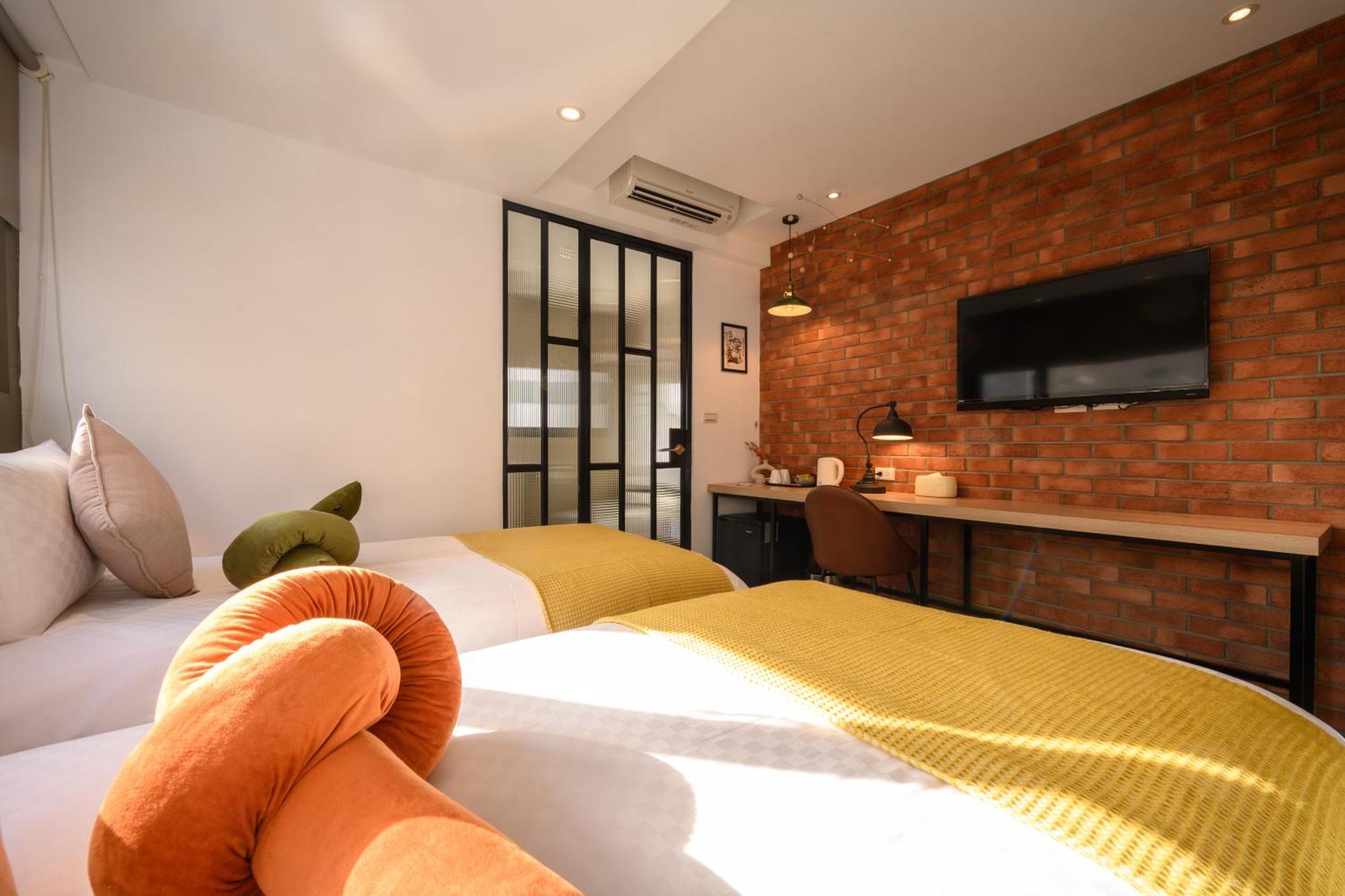 Hotel East Тайчжун Экстерьер фото