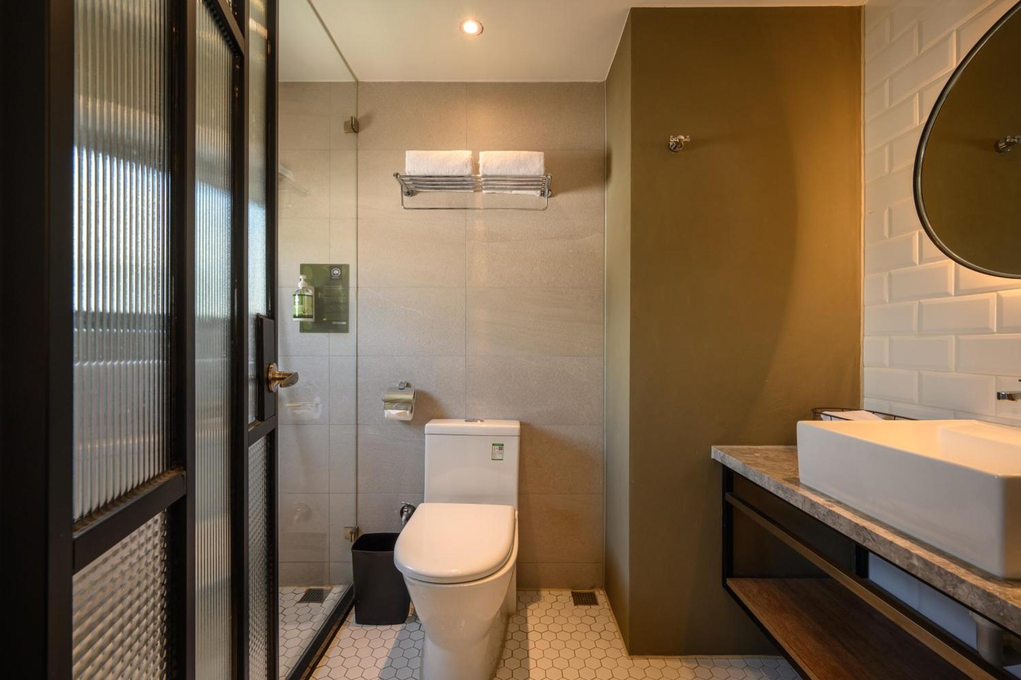 Hotel East Тайчжун Экстерьер фото